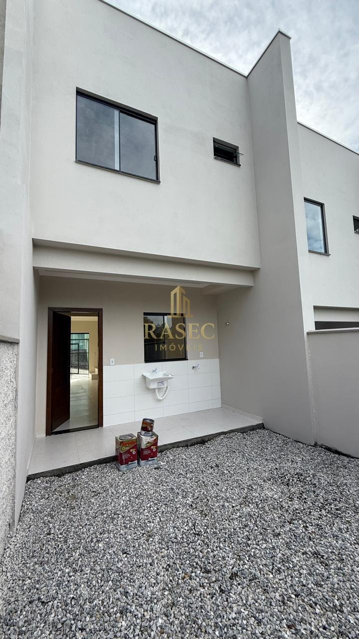 Casa à venda com 2 quartos, 2 banheiros, 1 vaga e 66m² no Águas Claras, Brusque (SC) — foto 7 de 14