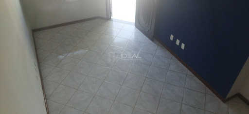 Casa Duplex no Jóquei Clube