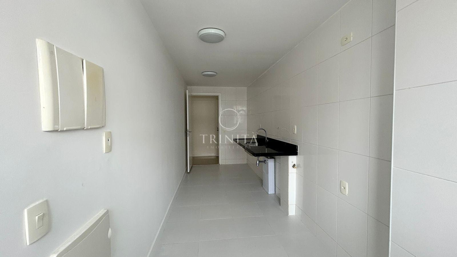cozinha-trinitaimobiliaria-elos-ilhapura