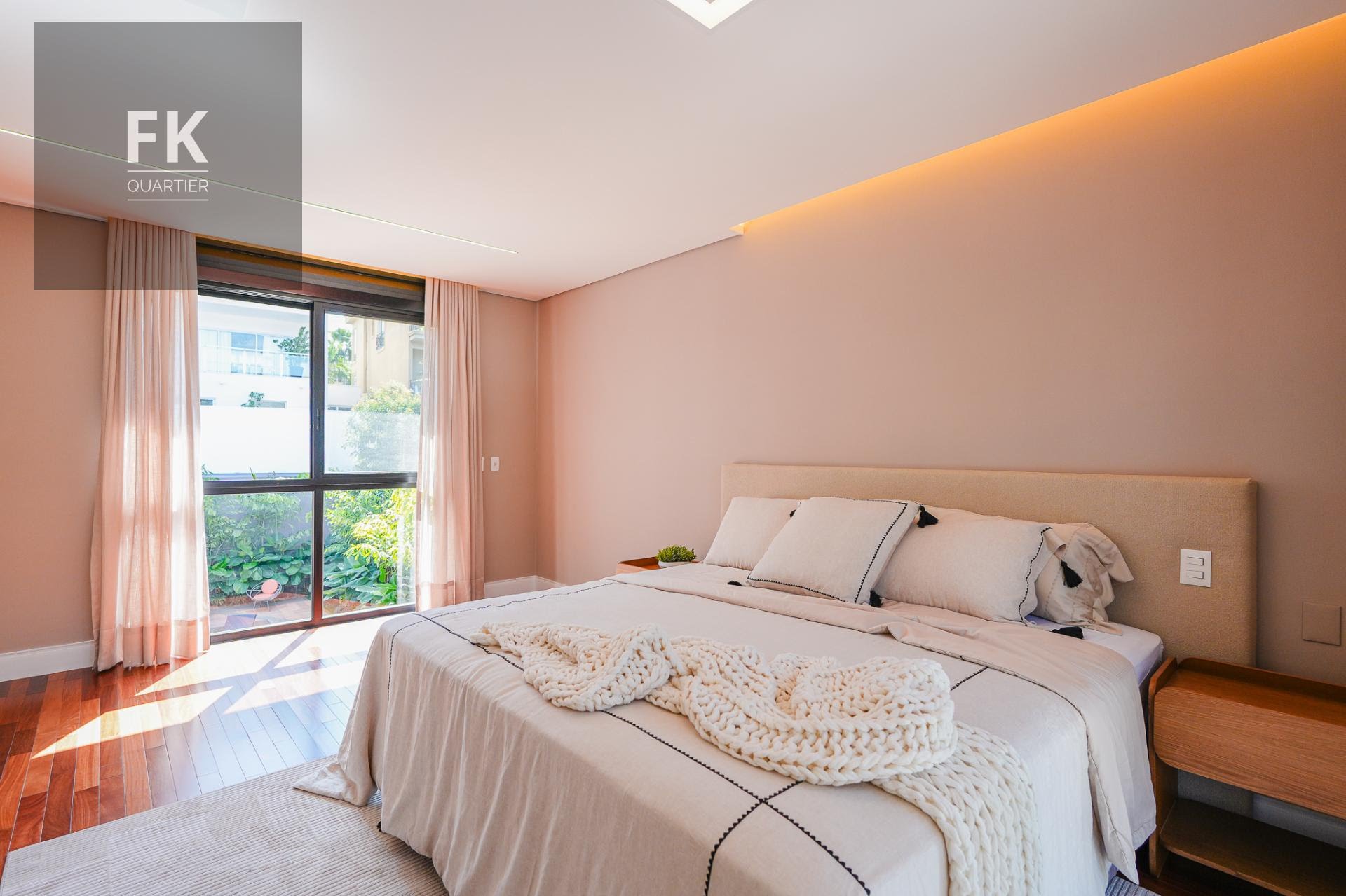 Casa à venda com 4 quartos, 4 suítes, 6 vagas e 431m² no Alphaville, Santana de Parnaíba (SP) — foto 19 de 30