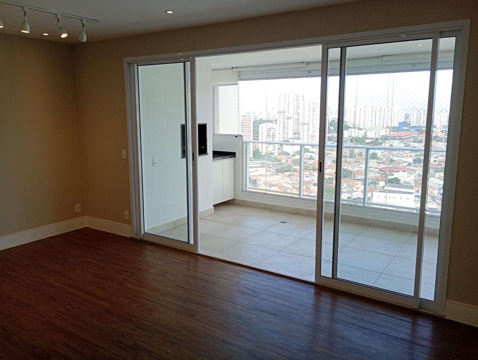 Apartamento à Venda Avenida Raimundo Pereira de Magalhães, Vila Anastácio/SP
