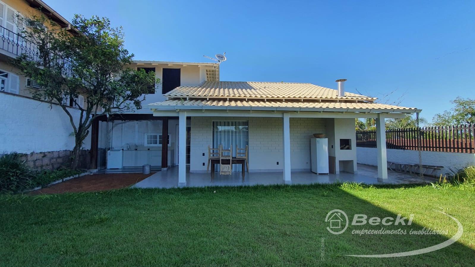 Casa à venda com 3 quartos, 2 suítes, 2 vagas e 265m² no Nova Brasília, Joinville (SC) — foto 20 de 28