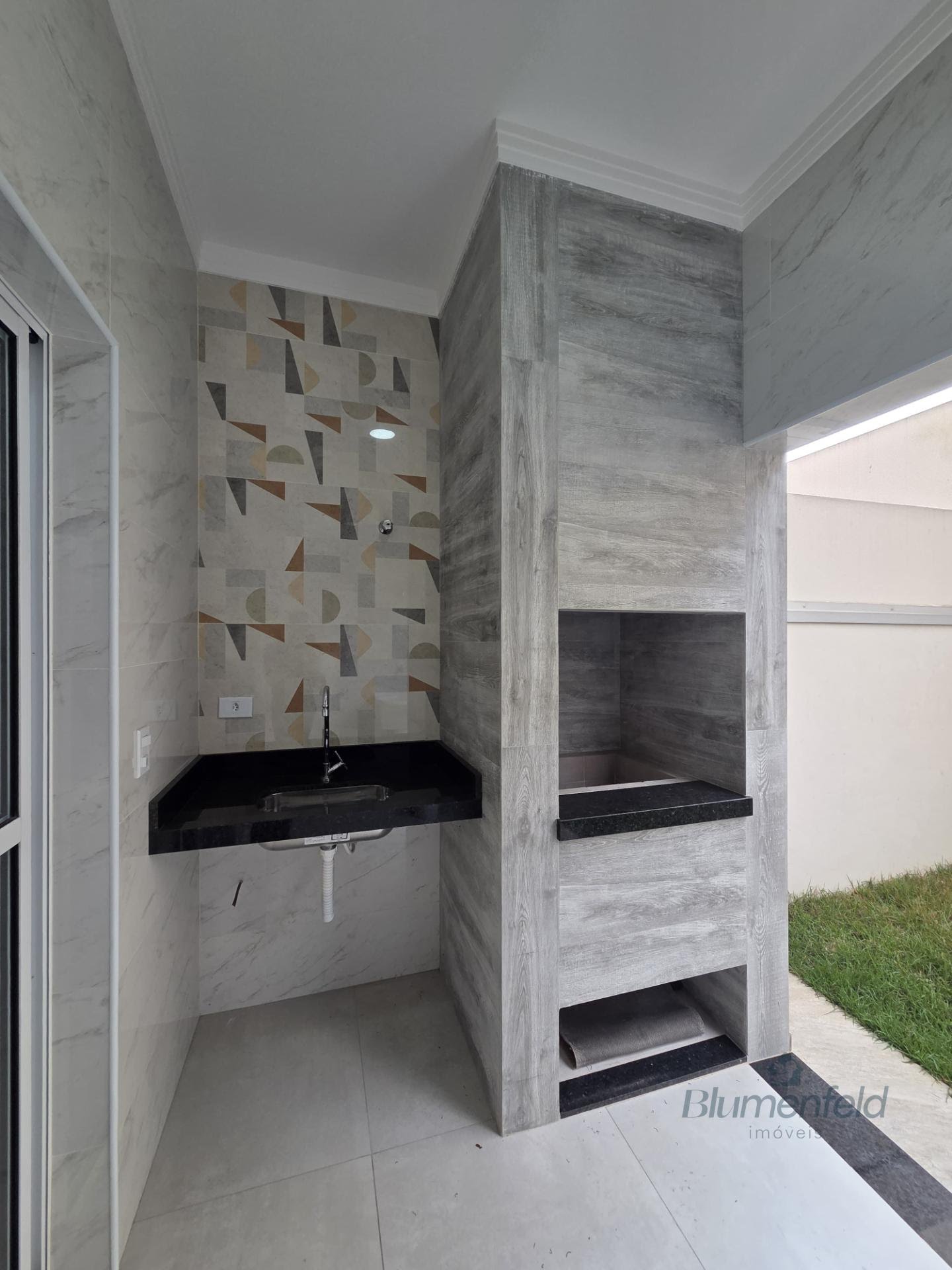 Casa à venda com 3 quartos, 3 suítes, 2 vagas e 114m² no Center Ville, Arujá (SP) — foto 24 de 27