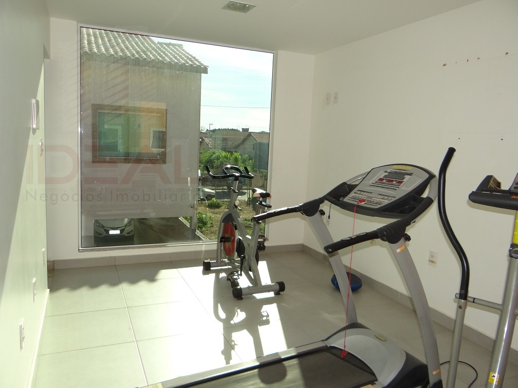 Casa à venda com 4 quartos, 1 suíte, 4 vagas e 330m² no Parque Aurora, Campos dos Goytacazes (RJ) — foto 20 de 30
