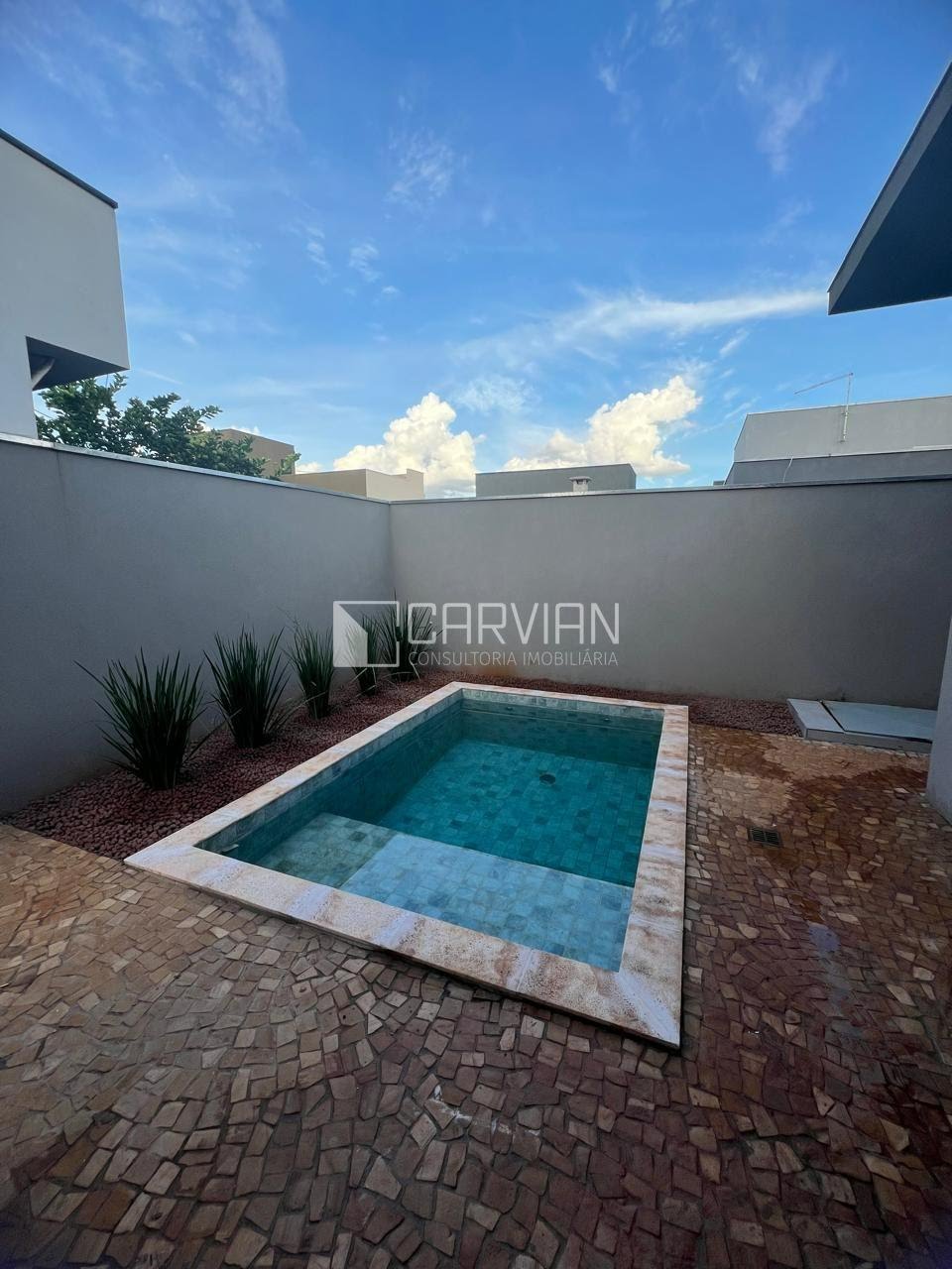 Casa à venda com 3 quartos, 3 suítes e 300m² no Bomfim Paulista, Ribeirão Preto (SP) — foto 24 de 25