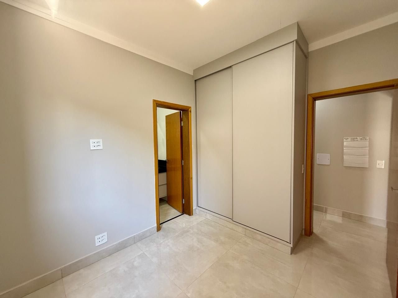 Casa à venda com 3 quartos, 3 suítes, 4 vagas e 160m² no Residencial Jatobá, Ribeirão Preto (SP) — foto 20 de 28