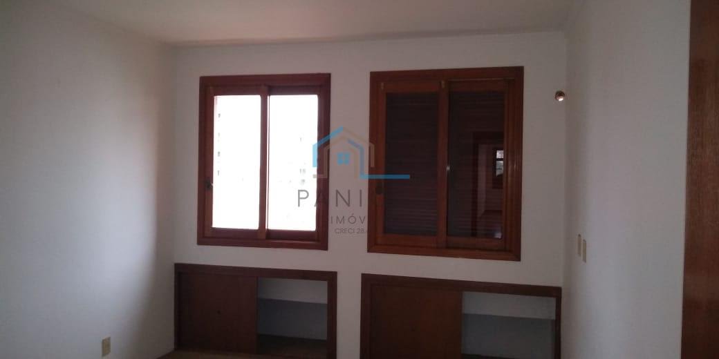 Apartamento à venda com 3 quartos, 1 suíte, 2 vagas e 227m² no Centro, Ijuí (RS) — foto 23 de 26