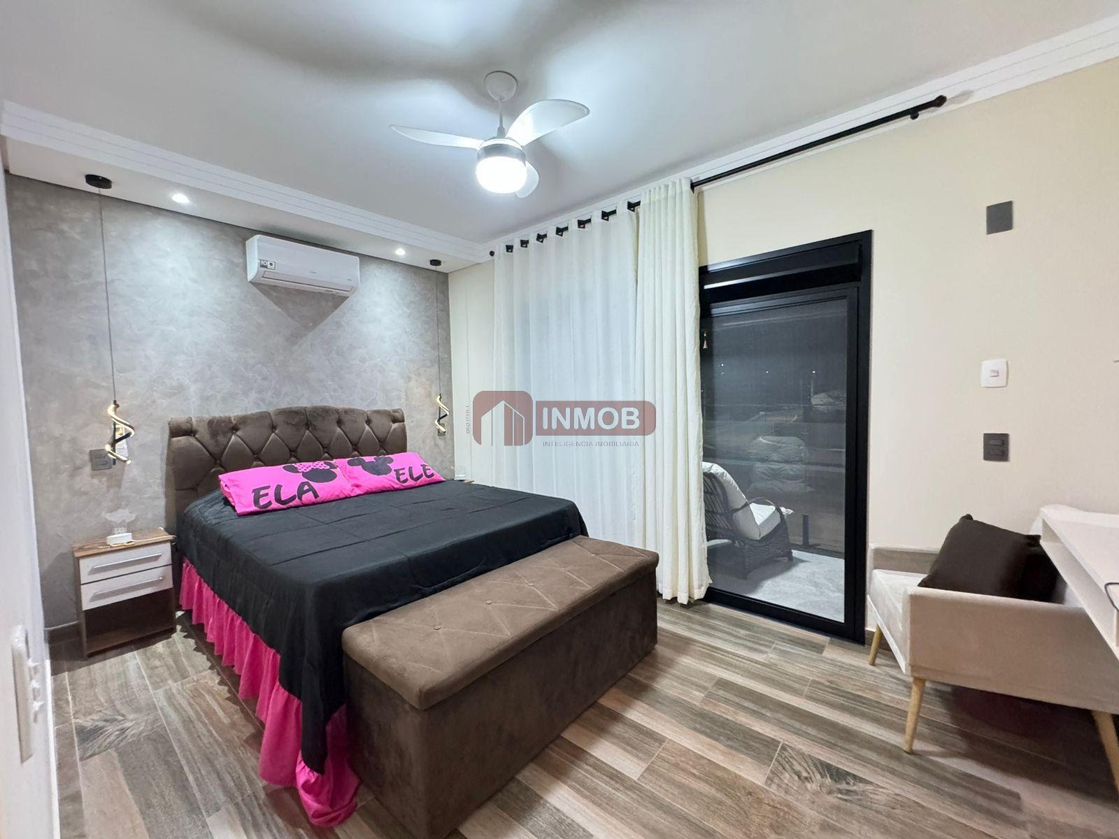 Casa à venda com 3 quartos, 2 suítes, 2 vagas e 267m² no Loteamento Residencial Parque das Araucárias, Tremembé (SP) — foto 16 de 30