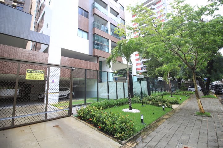 Apartamento à venda com 1 quarto, 1 banheiro, 1 vaga e 31m² no Parnamirim, Recife — foto principal