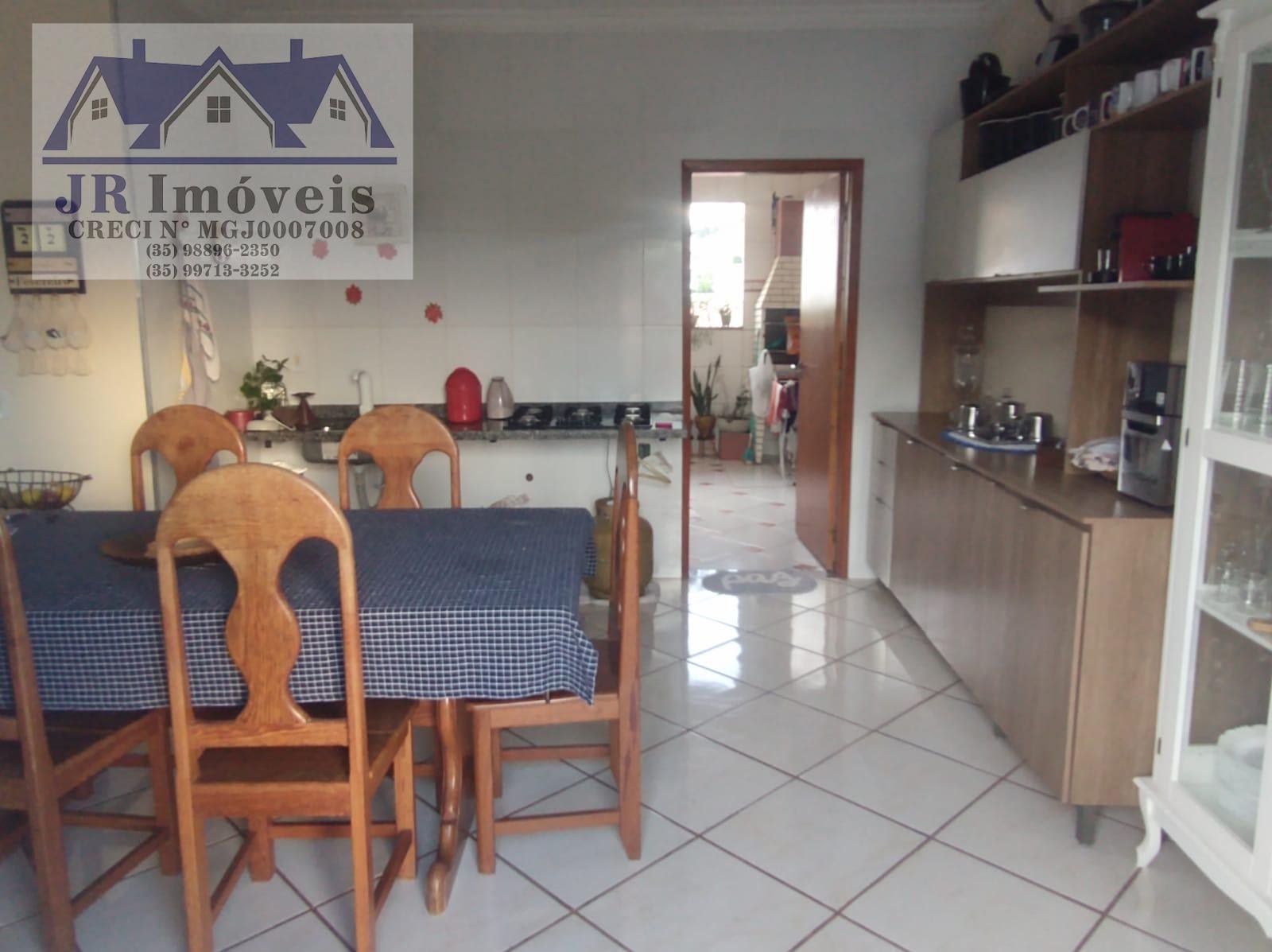 Casa à venda com 2 quartos, 2 suítes, 2 vagas e 328m² no Centro, Piranguinho (MG) — foto 21 de 30
