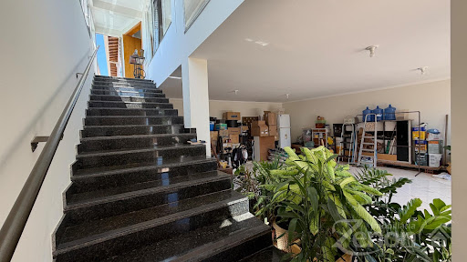 Casa à Venda em Vila Jamil de Lima, Adamantina, 3 Dorms, sendo uma Suíte 231m²