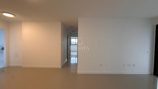 sala-trinitaimobiliaria-elos-ilhapura