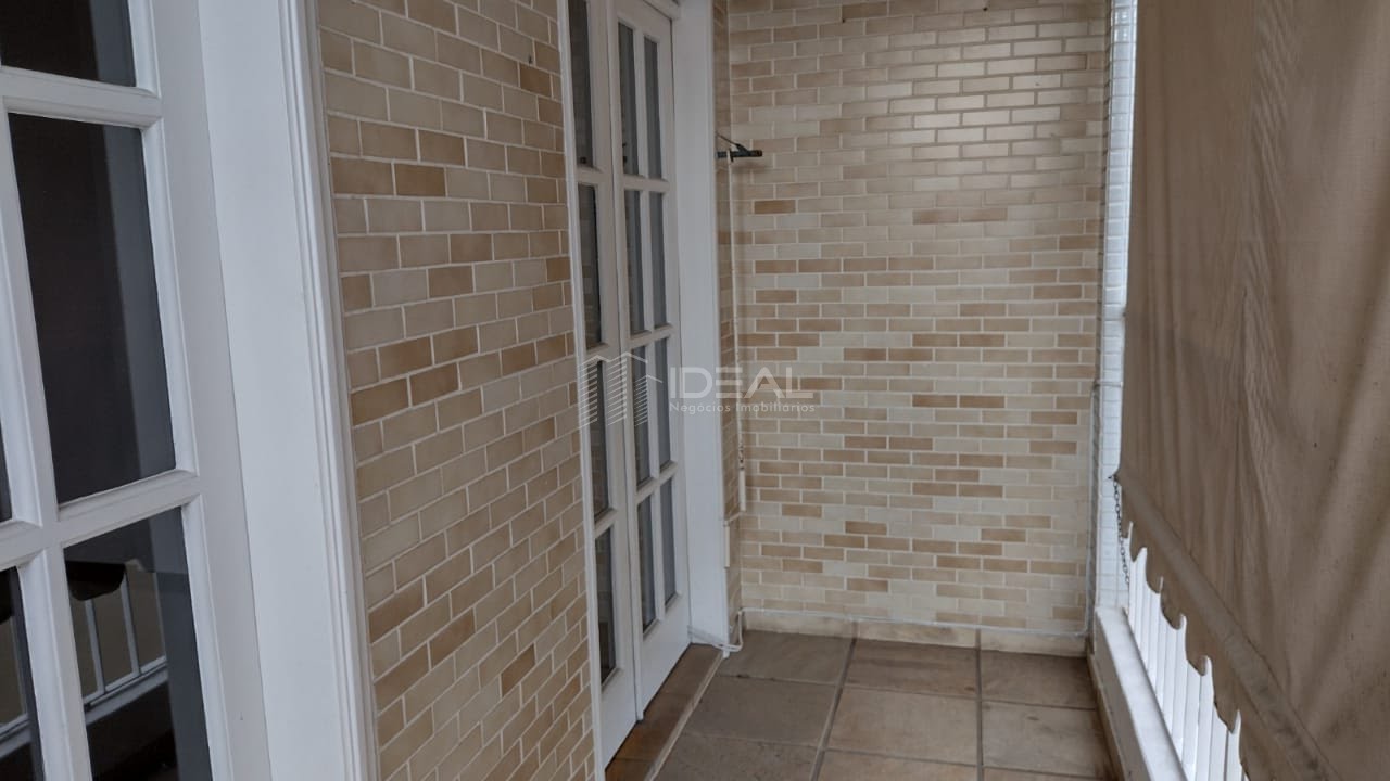 apartamento de 2 quartos sendo 1 suítes disponível para locação no Centro - Campos dos Goytacazes, RJ