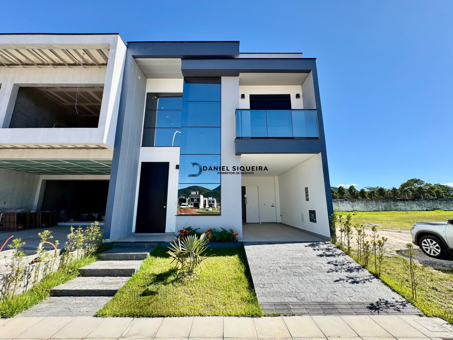 Casa à venda com 3 quartos, 1 suíte, 2 vagas e 152m² no Bairro Deltaville, Biguaçu (SC) — foto 3 de 29