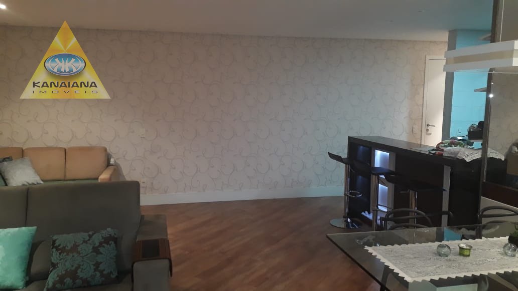 Sala de Jantar e TV