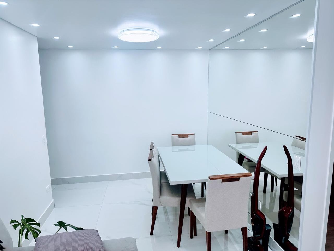 Apartamento à venda com 2 quartos, 1 banheiro, 1 vaga e 50m² no Jardim Ipanema (Zona Oeste), São Paulo (SP) — foto 2 de 25
