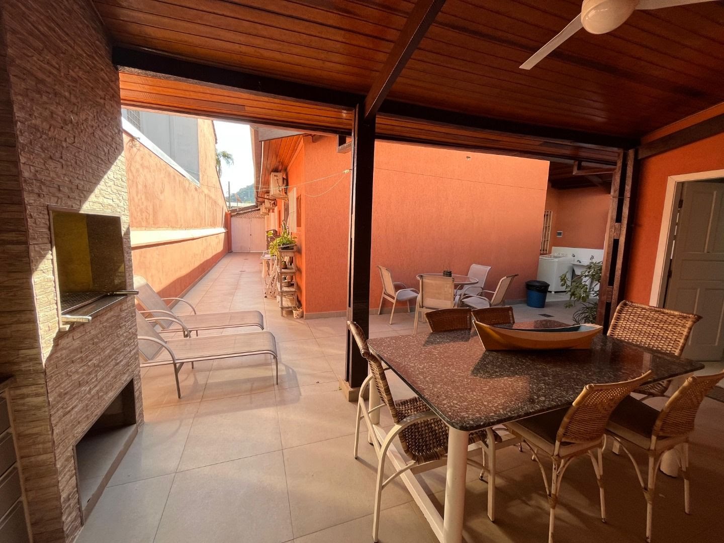 Casa à venda com 4 quartos, 4 banheiros, 3 vagas e 190m² no Praia da Enseada, Ubatuba (SP) — foto 21 de 23