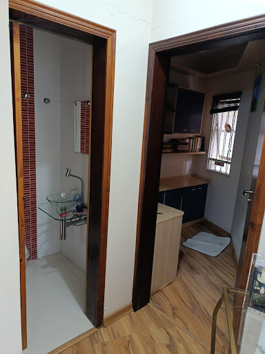 LAVABO E DORMITÓRIO
