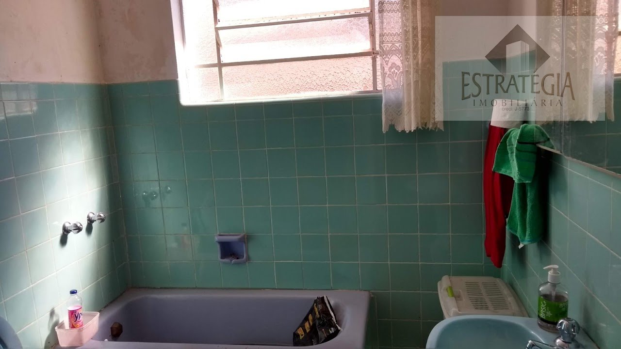 Casa à venda com 4 quartos, 1 suíte, 2 vagas e 617m² no Morin, Petrópolis (RJ) — foto 8 de 11
