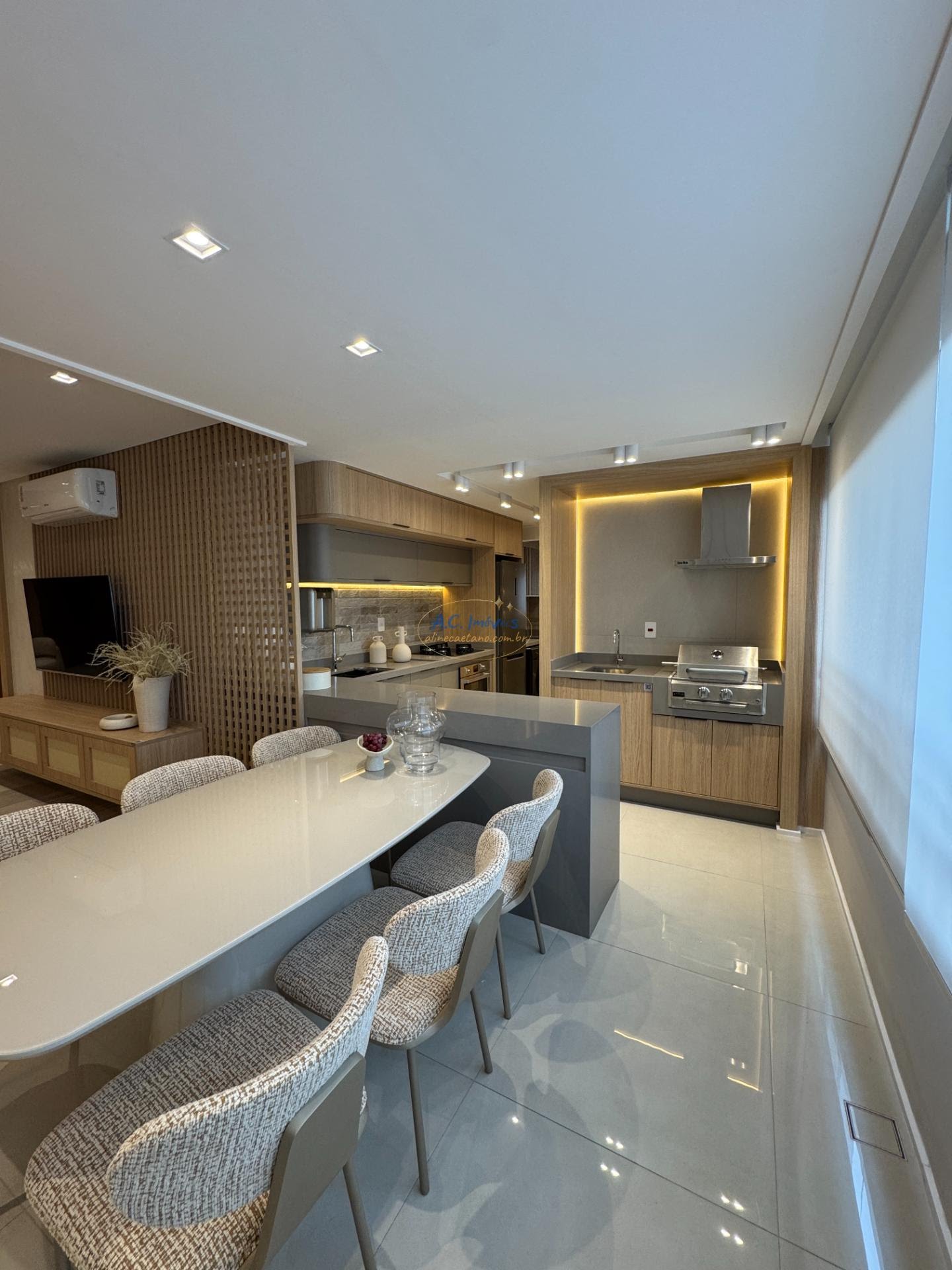 Apartamento à venda com 2 quartos, 2 suítes, 2 vagas e 87m² no Canto do Forte, Praia Grande (SP) — foto 4 de 30