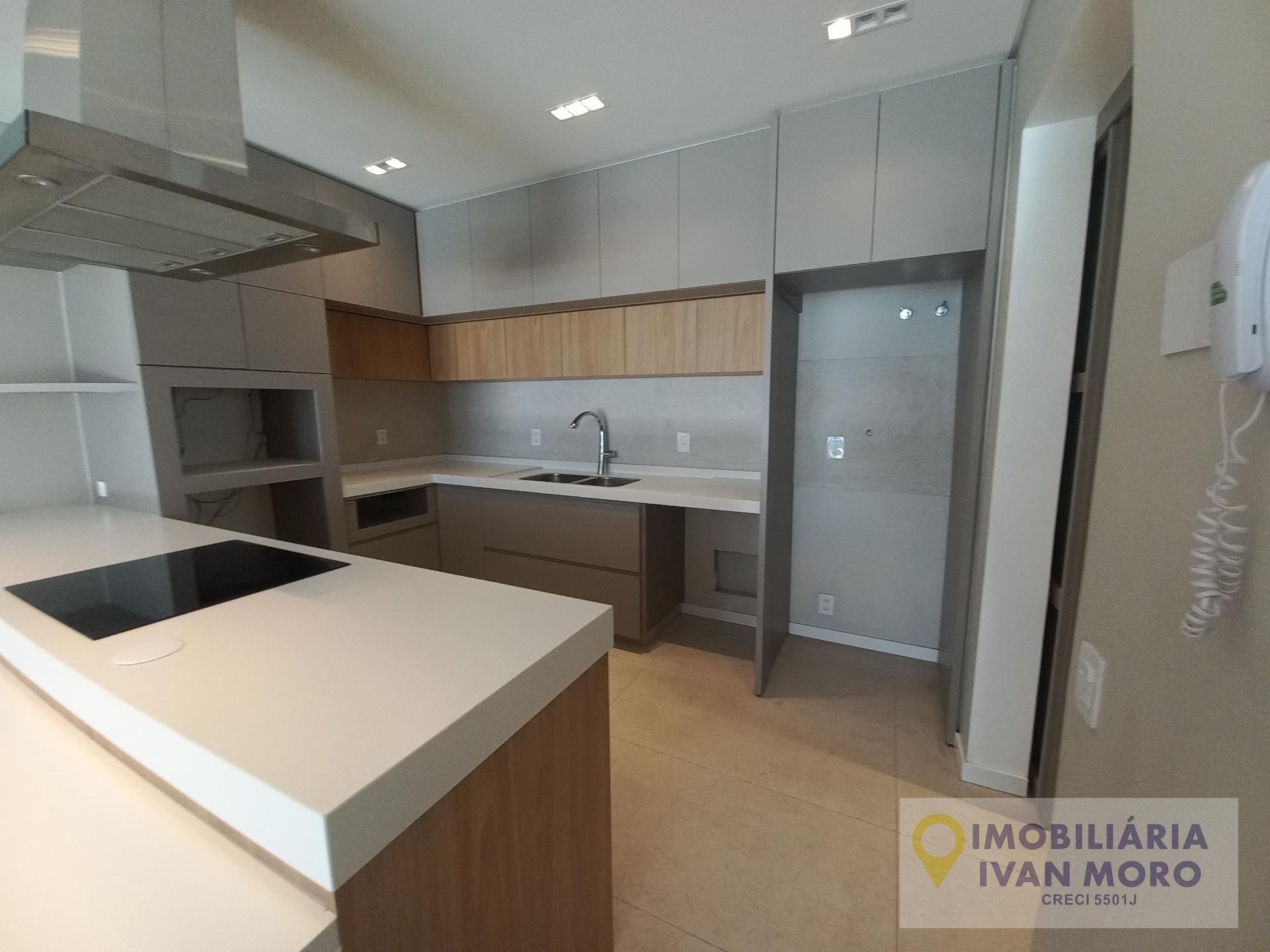 Apartamento à venda com 3 quartos, 3 suítes, 4 vagas e 183m² no João Paulo, Florianópolis (SC) — foto 16 de 30