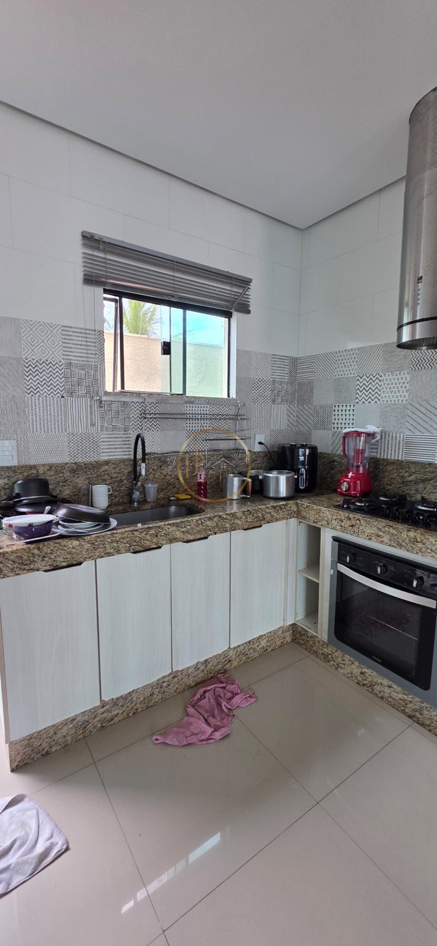 Casa à venda com 4 quartos, 4 suítes, 1 vaga e 180m² no Praia de Taperapuã, Porto Seguro (BA) — foto 8 de 27