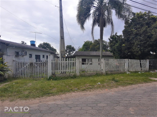 Casa em Coloninha  -  Araranguá