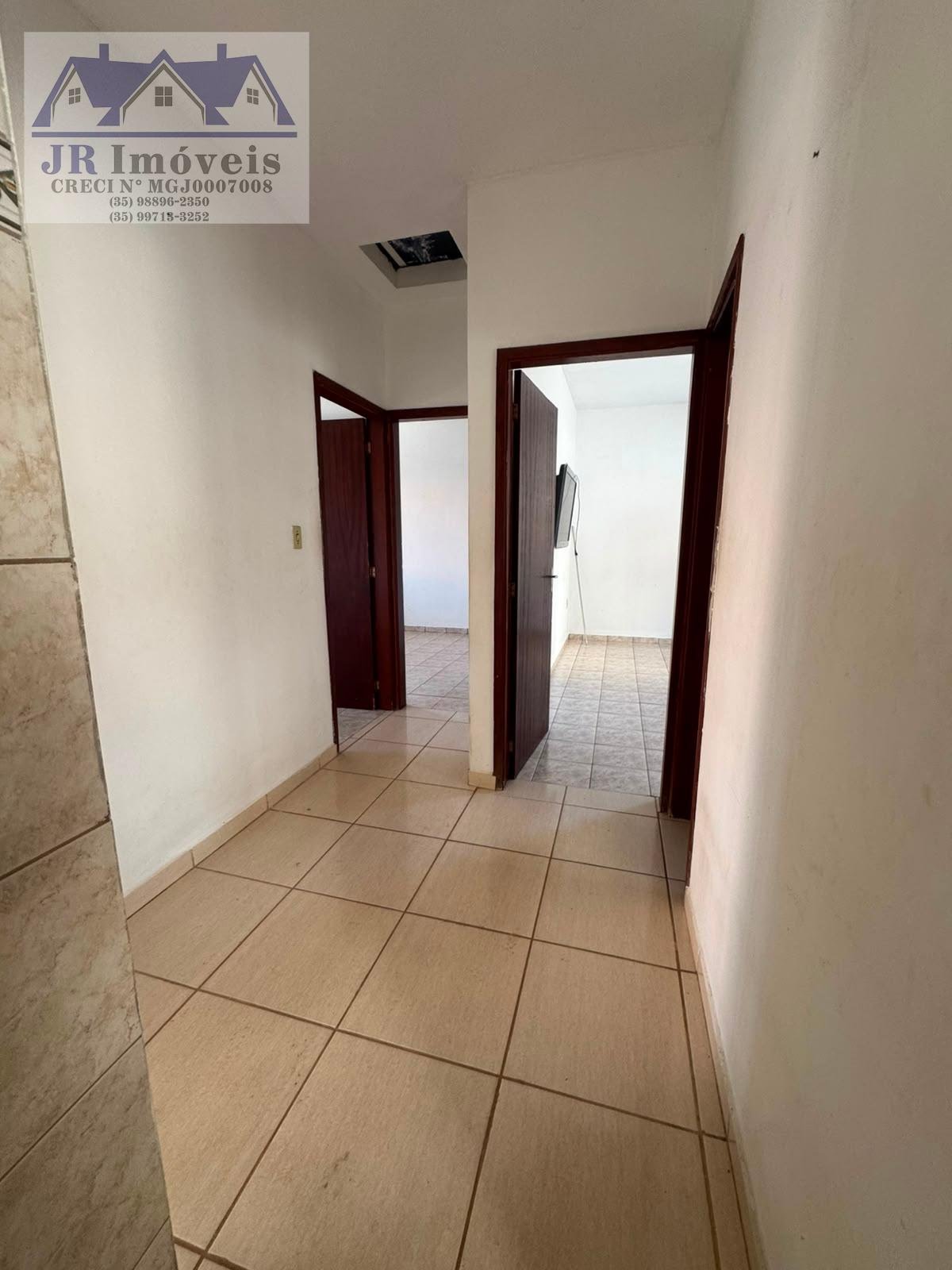 Casa para alugar com 3 quartos e 1 banheiro no Centro, Piranguçu (MG) — foto 15 de 20
