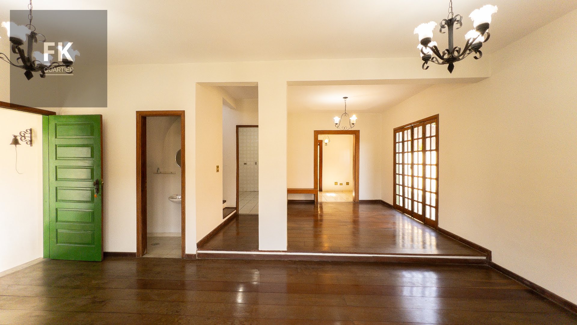 Casa à venda com 3 quartos, 1 suíte, 4 vagas e 171m² no Chácara Pavoeiro, Cotia (SP) — foto 5 de 25