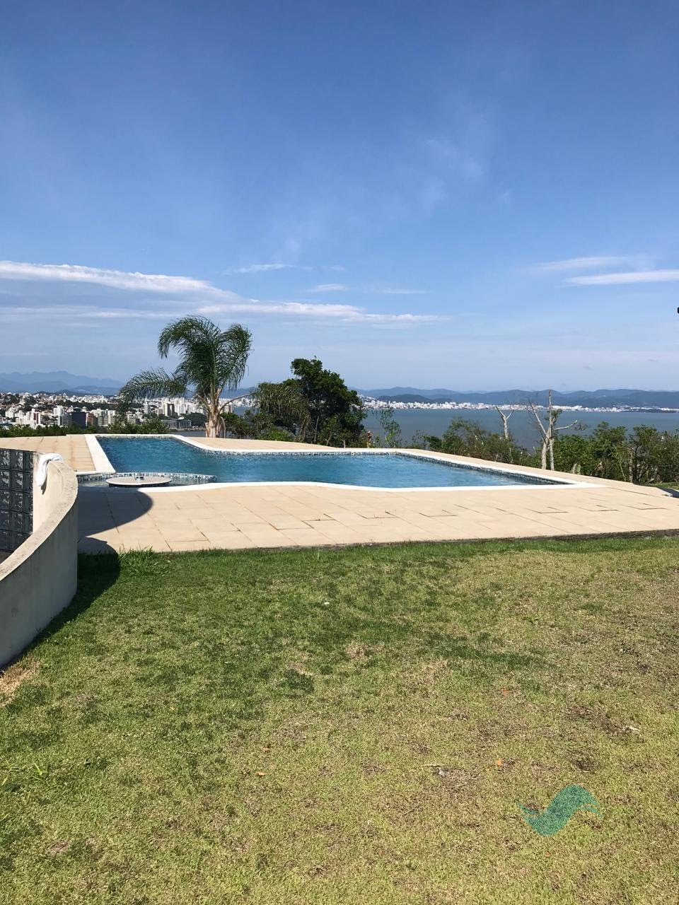 Casa à venda com 6 suítes, 3 vagas e 3400m² no João Paulo, Florianópolis (SC) — foto 19 de 27