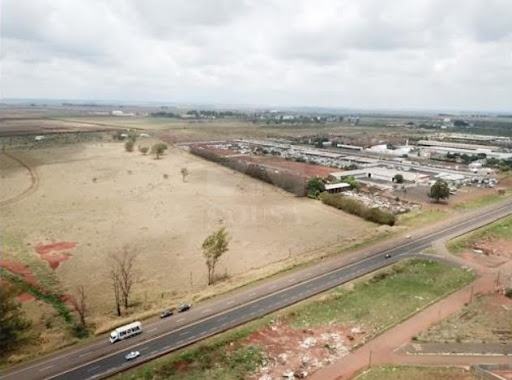 Fazenda à venda na Zona Rural de Uberlândia.