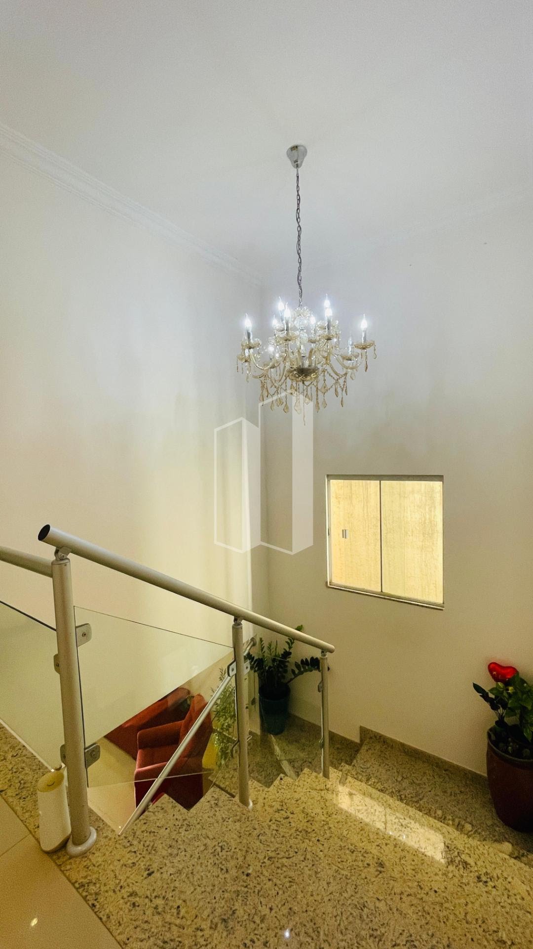 Casa à venda com 4 quartos, 4 suítes, 4 vagas e 240m² no Jardim Planalto, Goiânia (GO) — foto 19 de 30