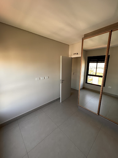 Apartamento Semi Mobiliado para alugar na Pedro Basso