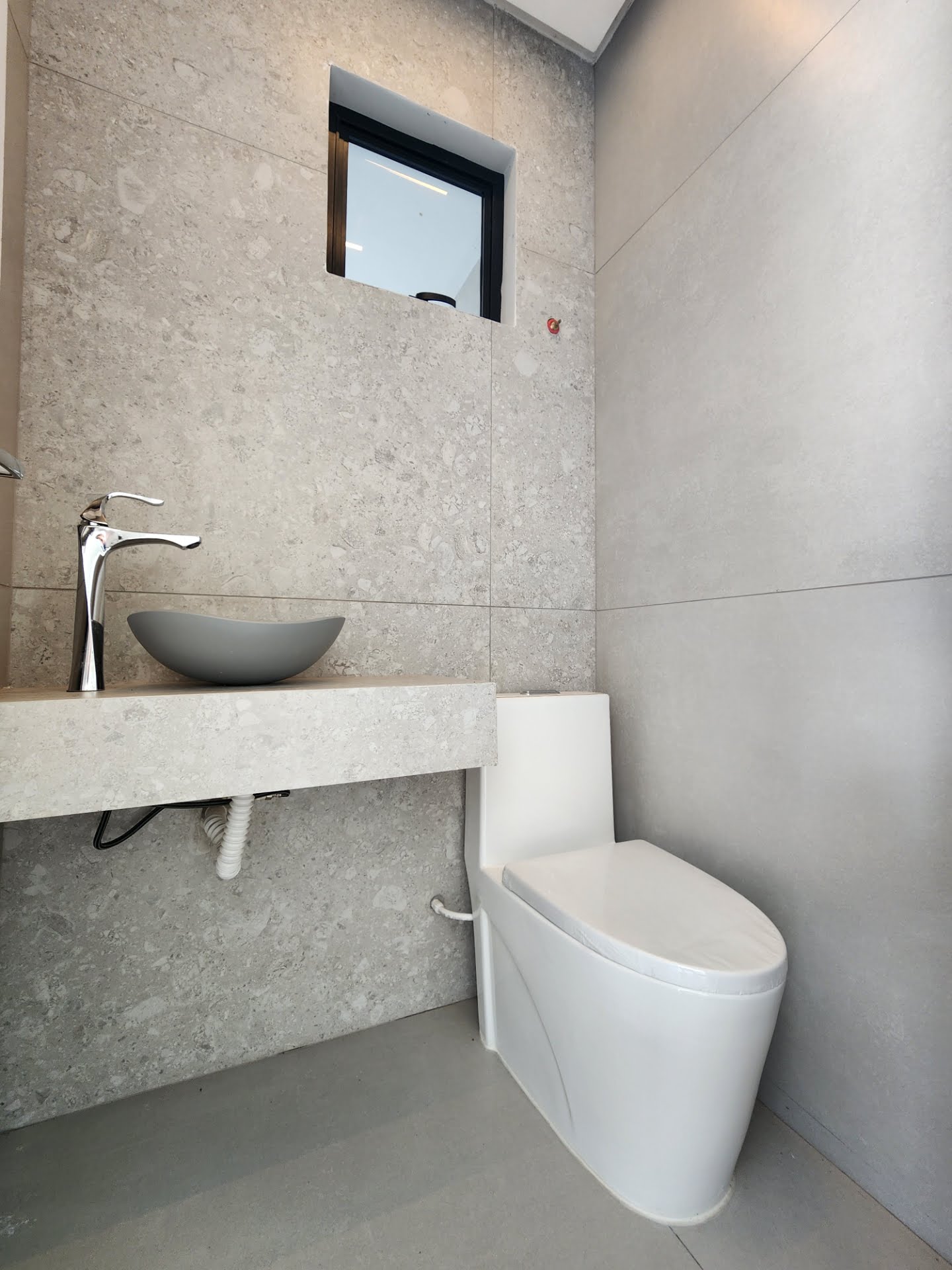 Casa à venda com 3 quartos, 3 suítes, 4 vagas e 160m² no Nova Esperança, Feira de Santana (BA) — foto 4 de 19