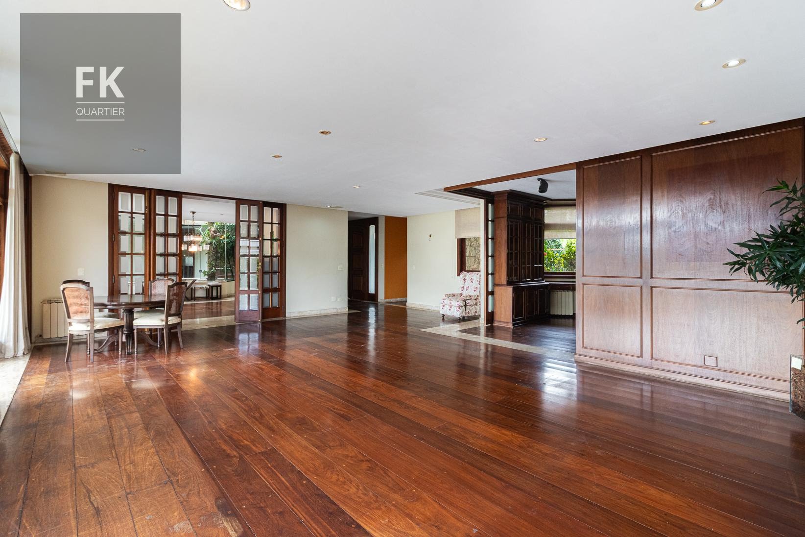 Casa à venda com 4 quartos, 4 suítes e 3800m² no Residencial Tamboré, Barueri (SP) — foto 5 de 30