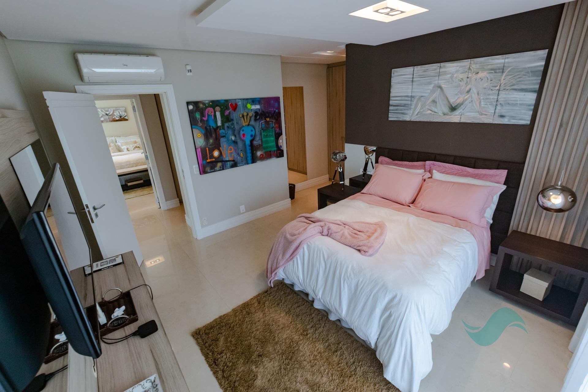 Casa à venda com 6 quartos, 5 suítes, 7 vagas e 600m² no Jurerê Internacional, Florianópolis (SC) — foto 24 de 30
