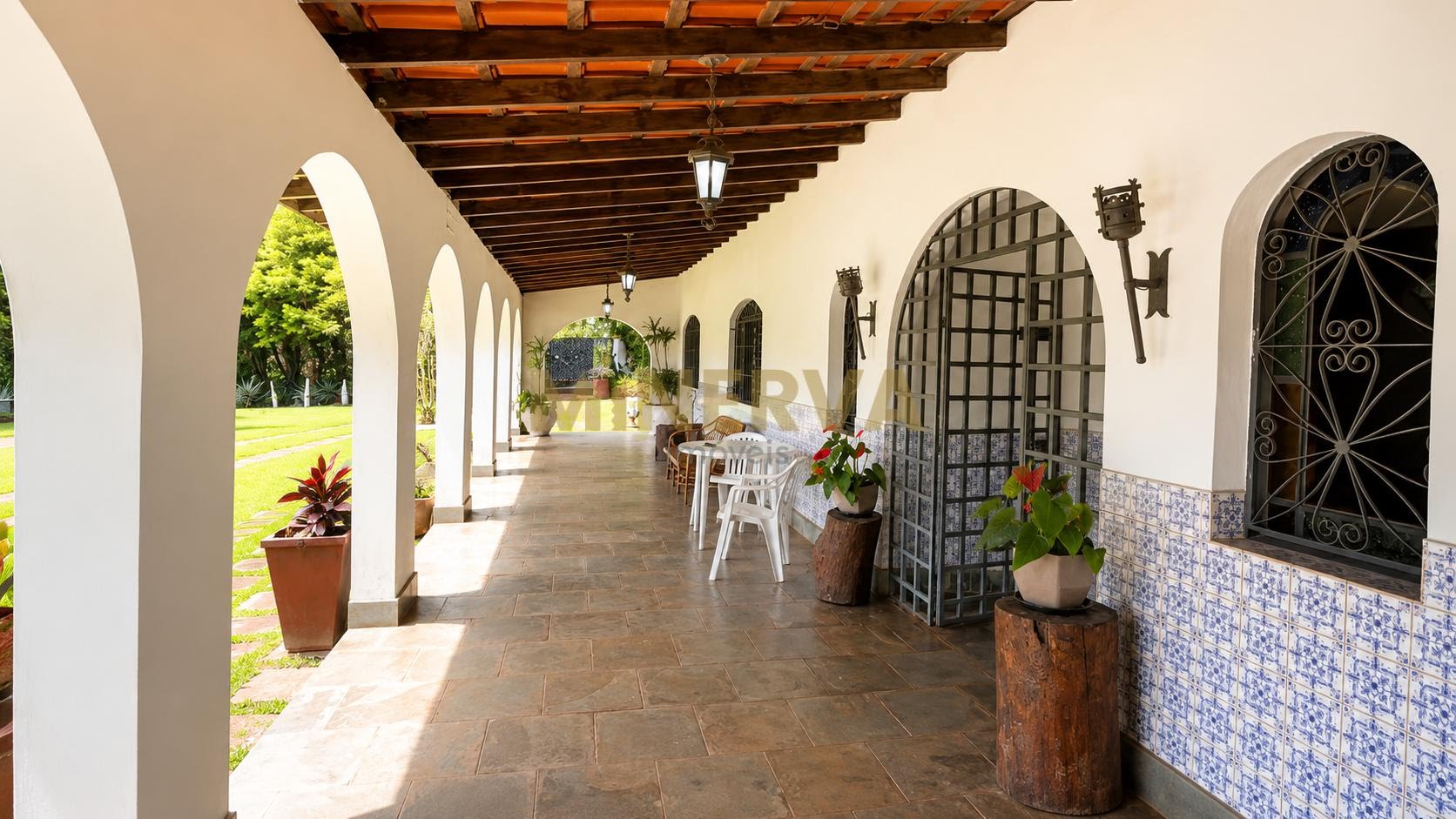 Casa à venda com 4 quartos, 3 suítes e 2367m² no Mantiqueira, Mairiporã (SP) — foto 12 de 30