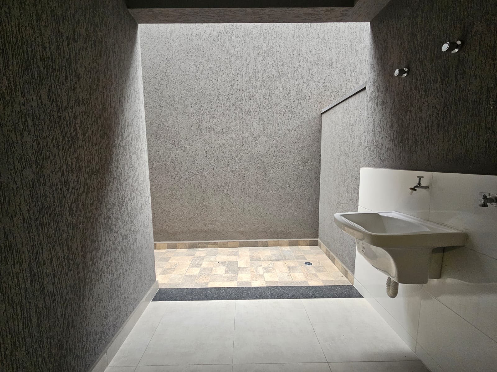 Apartamento para alugar com 1 quarto, 1 suíte e 28m² no Jardim Mangalot, São Paulo (SP) — foto 21 de 24