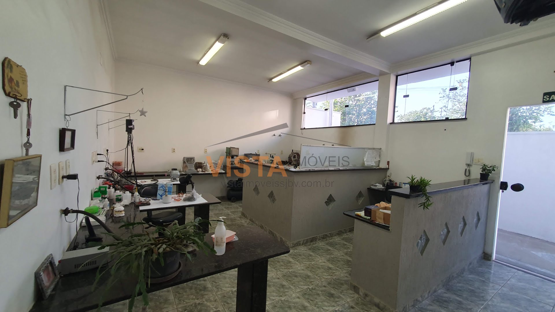 Casa à venda com 3 quartos, 1 suíte, 4 vagas e 406m² no Jardim Boa Vista, São João da Boa Vista (SP) — foto 12 de 14