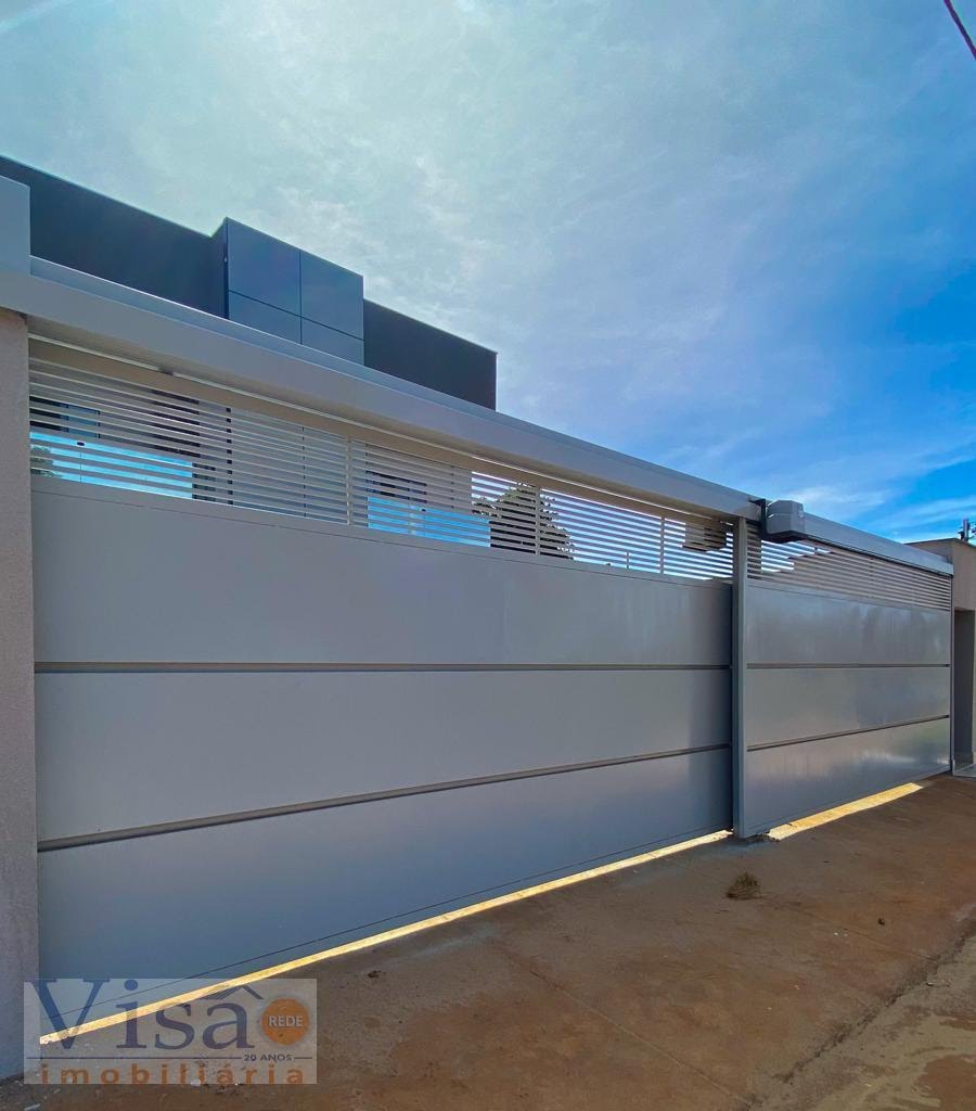 Apartamento à venda com 3 quartos, 1 banheiro e 1 vaga no Santo Eduardo, Paracatu — foto principal
