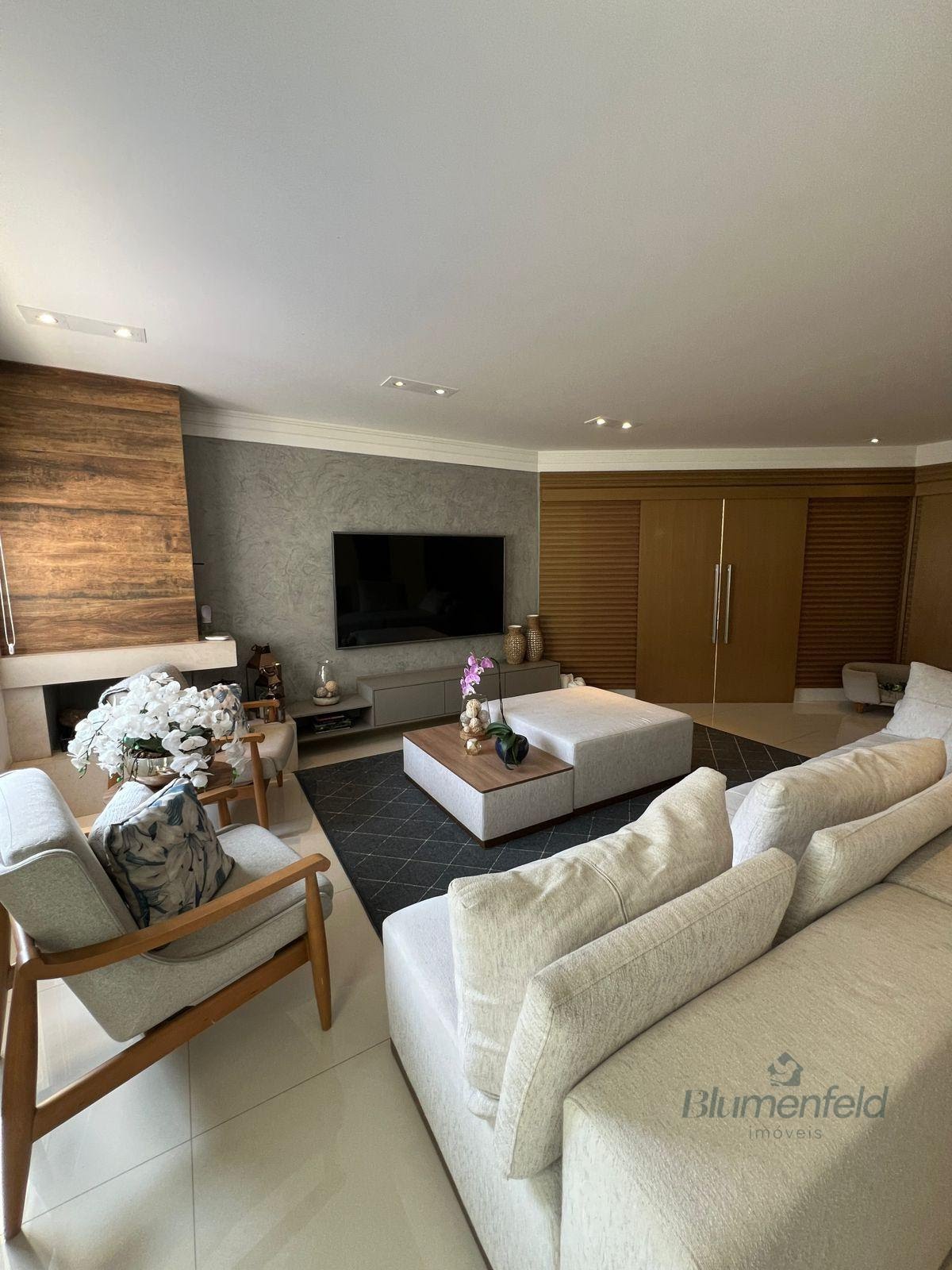 Casa à venda com 4 quartos, 4 suítes, 3 vagas e 344m² no Condomínio Real Park, Arujá (SP) — foto 6 de 18