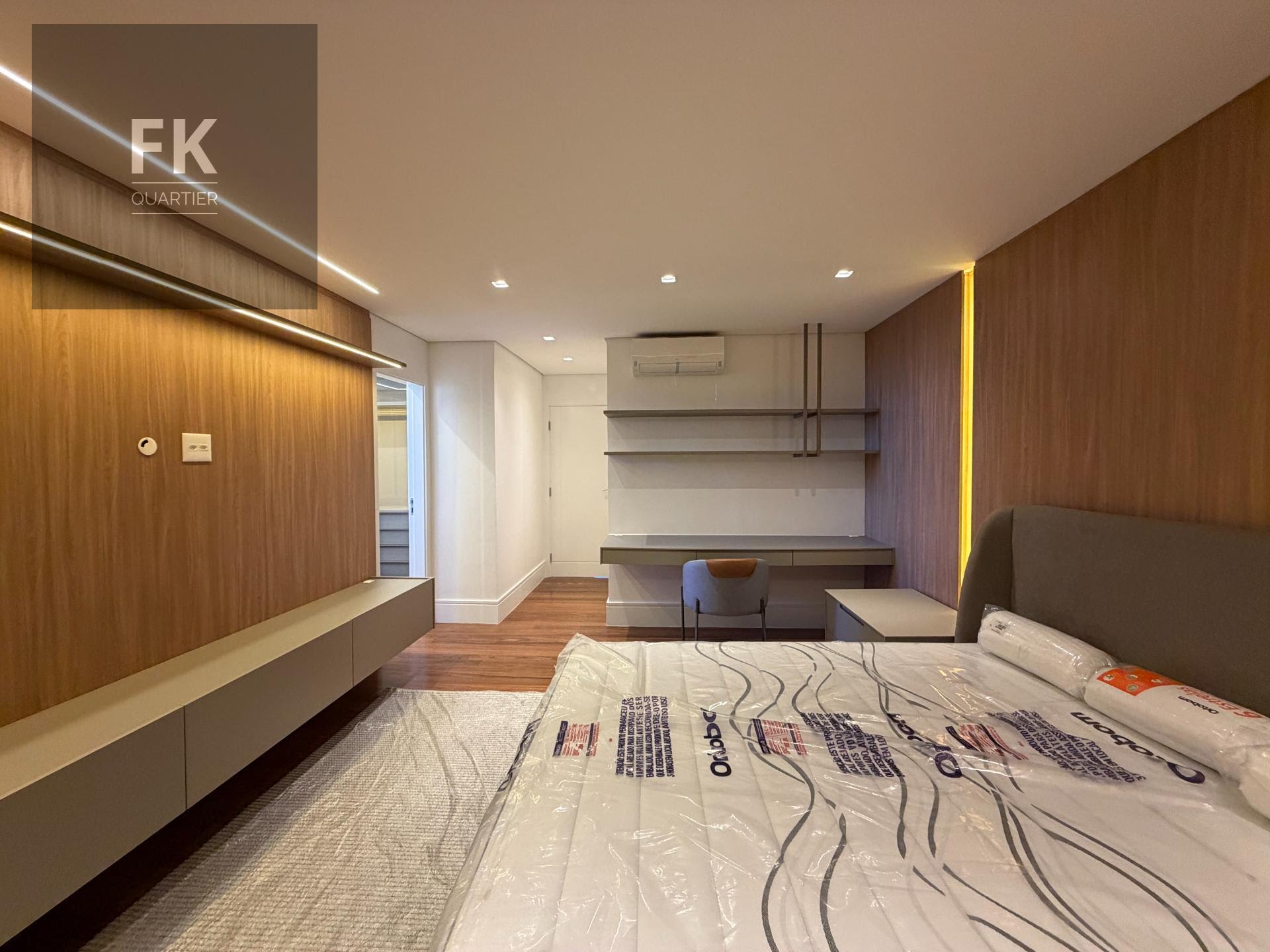 Casa à venda com 5 quartos, 5 suítes, 6 vagas e 670m² no Alphaville Residencial Dois, Barueri (SP) — foto 29 de 30