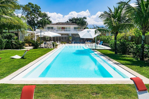 Casa na Praia para Venda em Mangaratiba / RJ no bairro Porto Bello