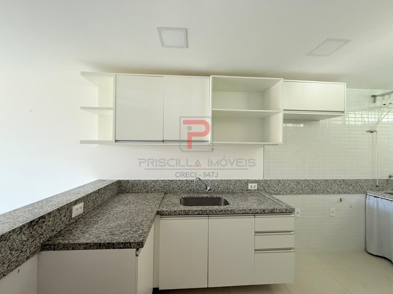 Apartamento à venda com 2 quartos, 1 suíte, 2 vagas e 71m² no Cabo Branco, João Pessoa (PB) — foto 8 de 24