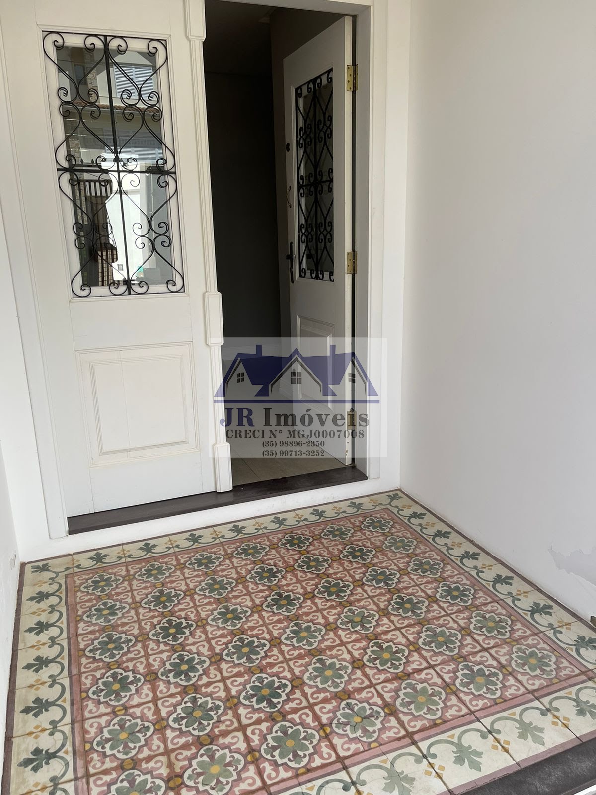 Casa à venda com 2 quartos, 1 suíte, 2 vagas e 650m² no Pinheirinho, Itajubá (MG) — foto 3 de 30