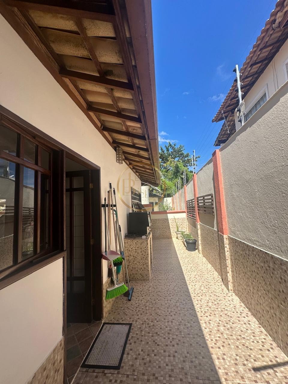Casa à venda com 3 quartos, 1 suíte, 2 vagas e 155m² no Praia de Taperapuã, Porto Seguro (BA) — foto 3 de 21