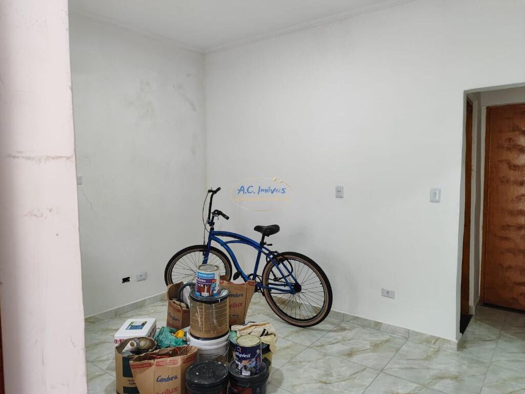 Casa à venda com 2 quartos, 2 suítes, 2 vagas e 118m² no Aviação, Praia Grande (SP) — foto 8 de 26