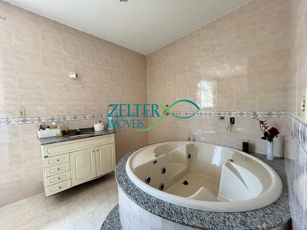 Casa à venda com 3 quartos, 1 suíte, 3 vagas e 268m² no Penha Circular, Rio de Janeiro (RJ) — foto 15 de 22