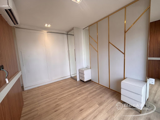 Apartamento na Rua Alvarenga Peixoto América, Joinville - SC