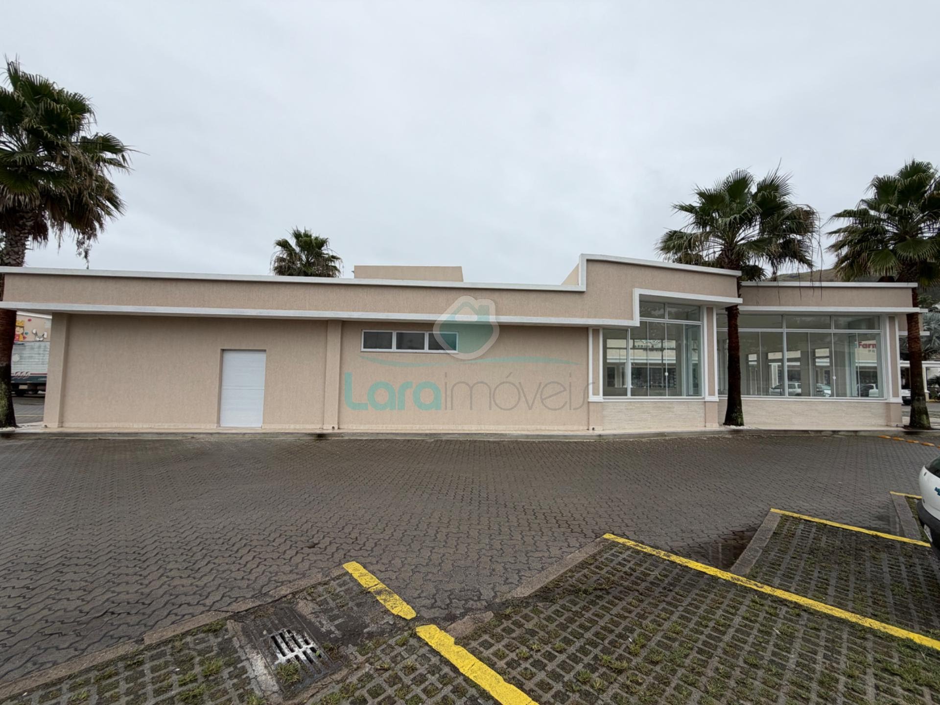 Comercial para alugar com 2 banheiros e 280m² no Lagoa, Macaé (RJ) — foto 20 de 30
